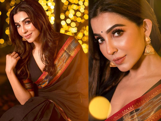 Magical Clicks Of Parvati Nair In Black Saree